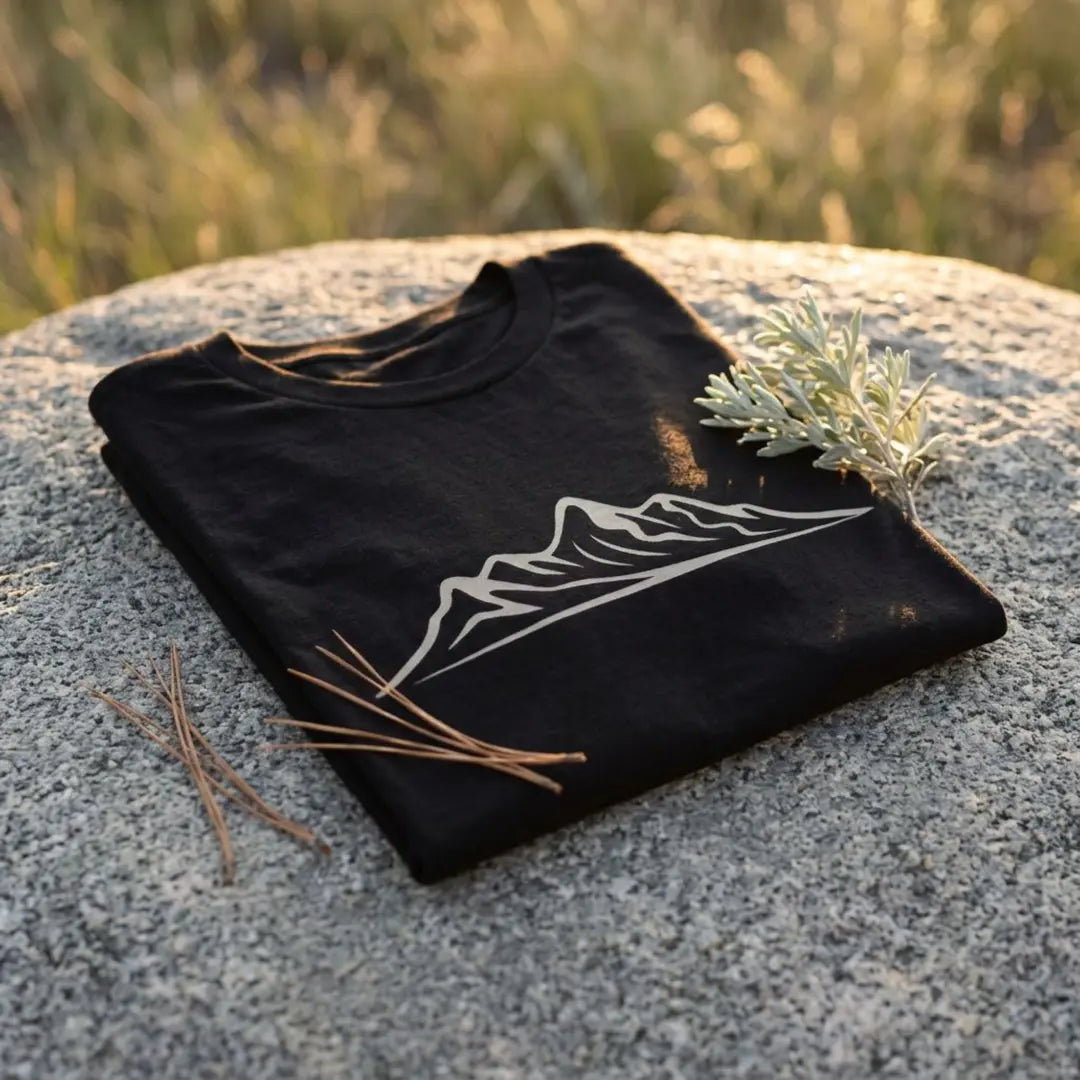 Mountains Are The Best T-Shirt Outdoor Nature Tee