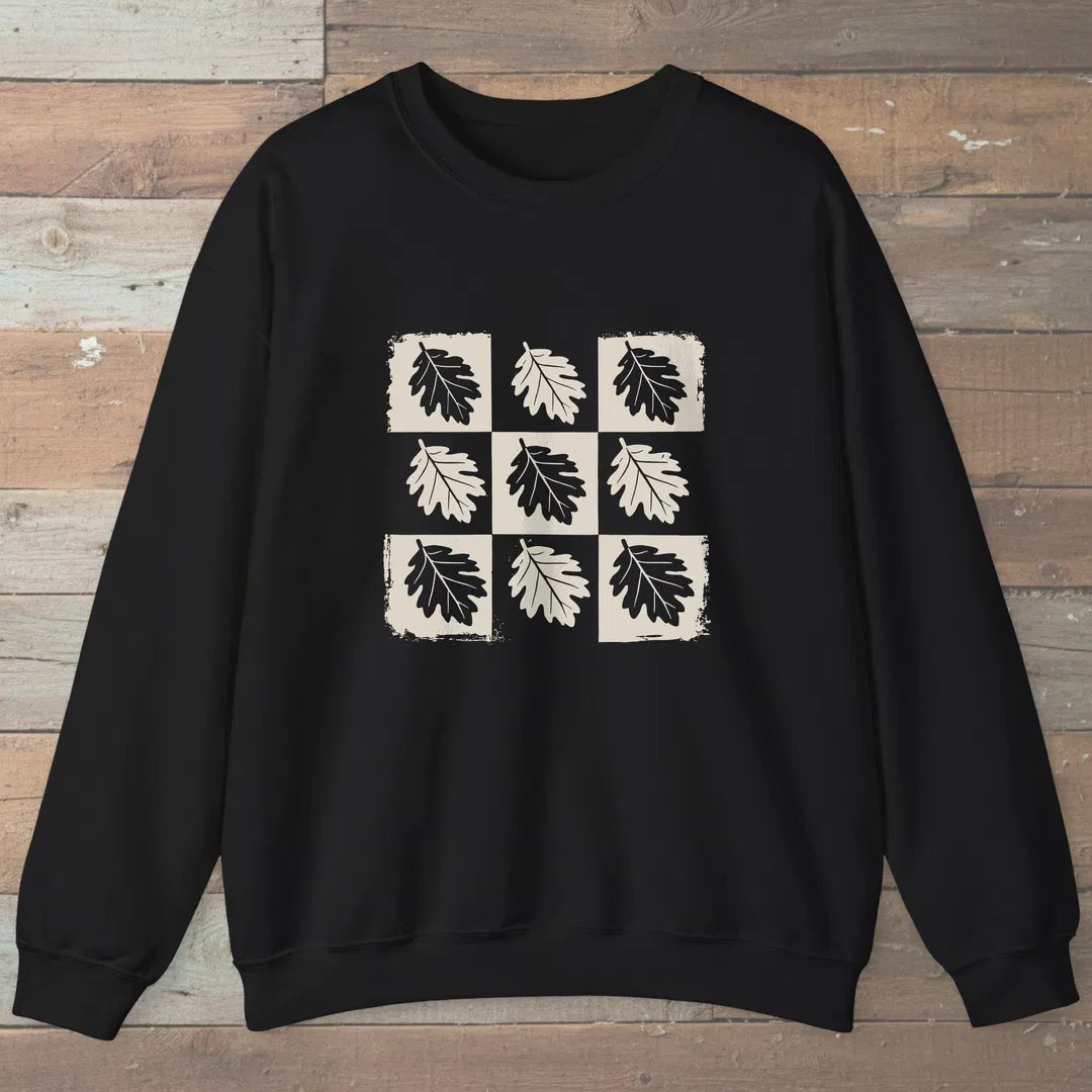 The Oak Remembers Sweatshirt Black Outdoor Nature Tee